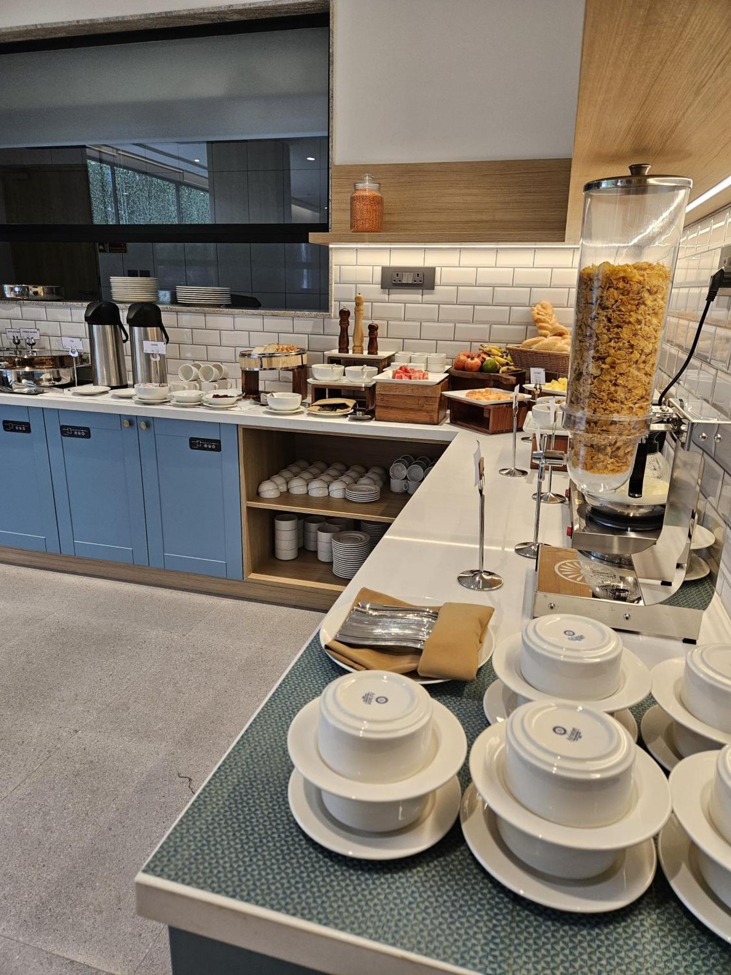 Park Inn & Suites By Radisson Thrissur East Fort Ngoại thất bức ảnh