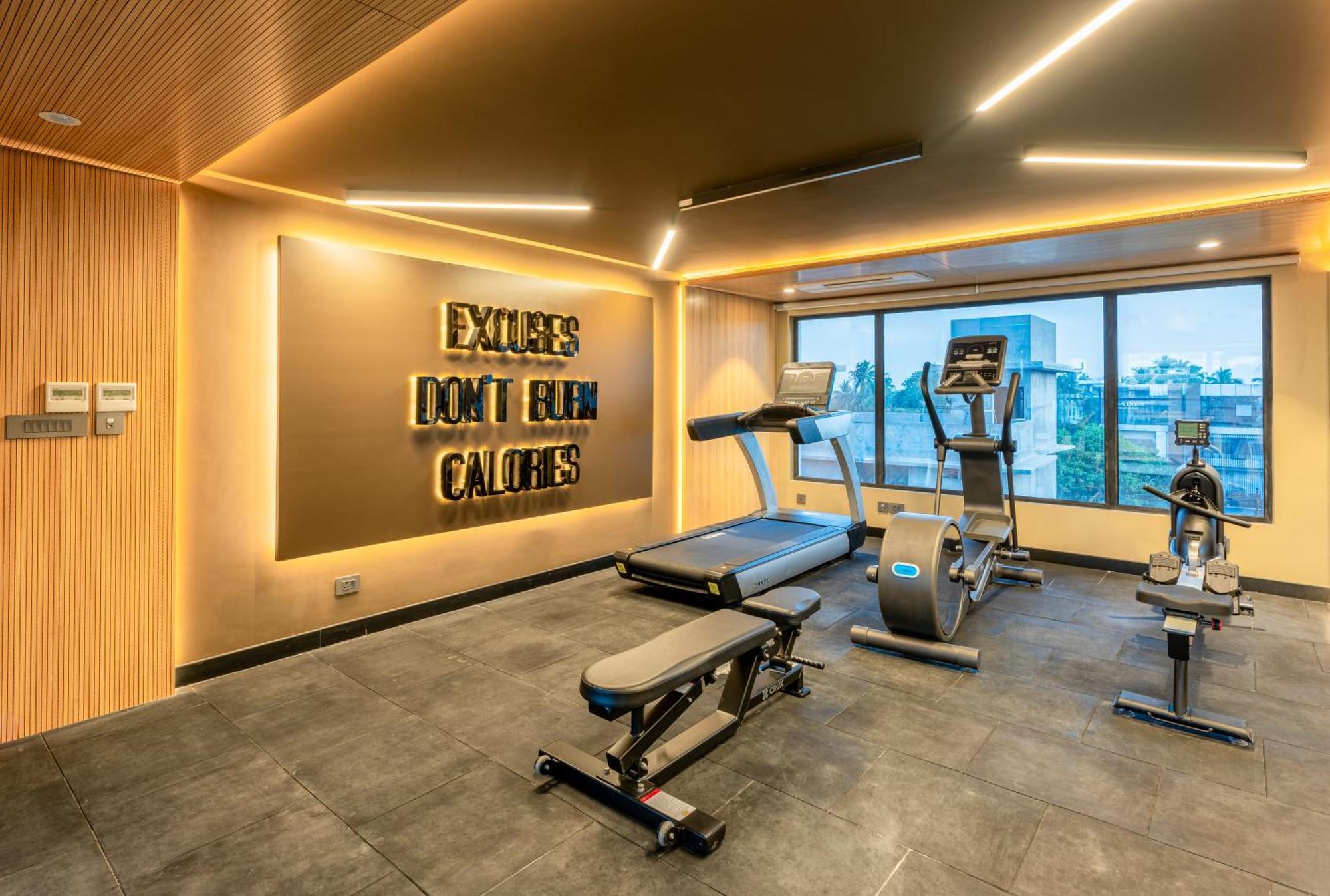 Park Inn & Suites By Radisson Thrissur East Fort Ngoại thất bức ảnh