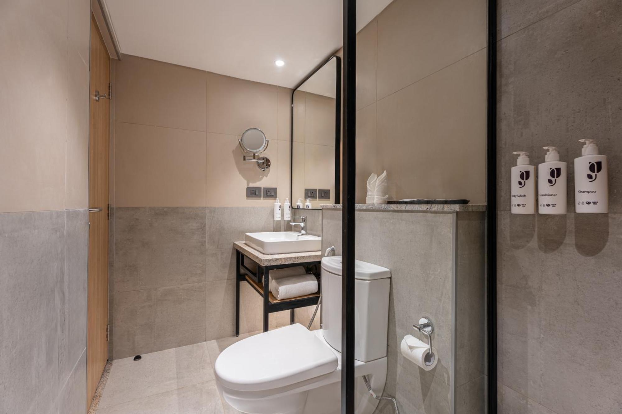Park Inn & Suites By Radisson Thrissur East Fort Ngoại thất bức ảnh