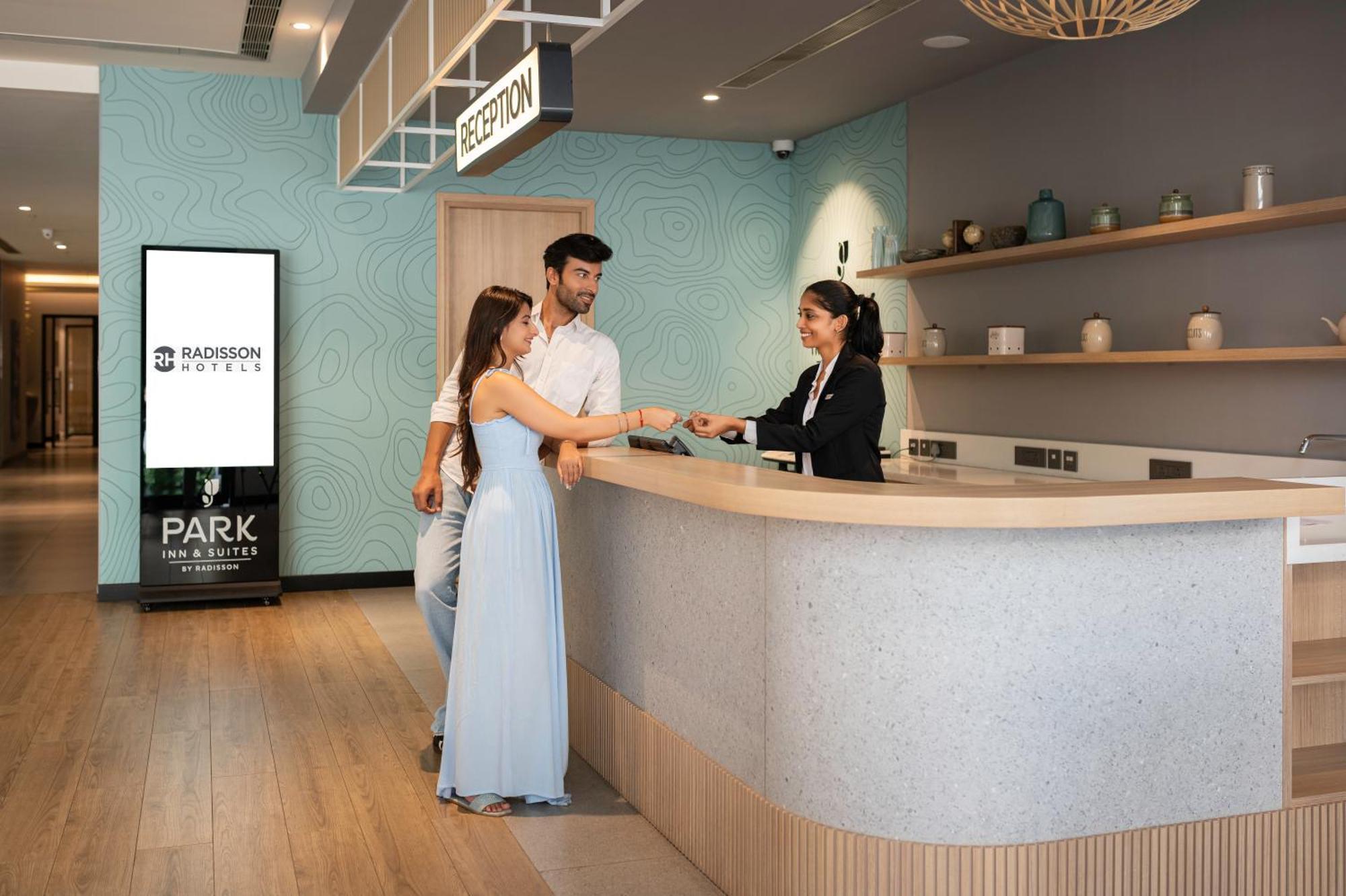 Park Inn & Suites By Radisson Thrissur East Fort Ngoại thất bức ảnh